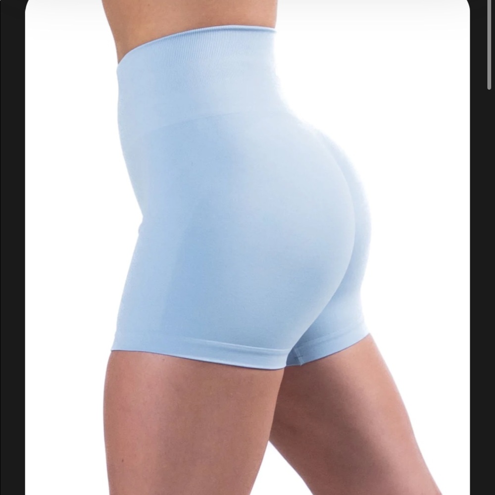 💋 Alphalete shorts